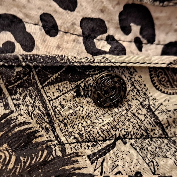 SILK Blouse - Picture 3 of 9